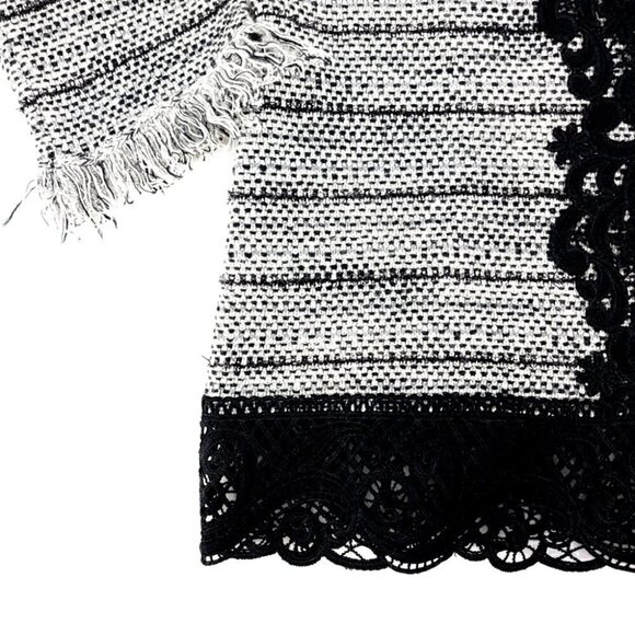 Chico's EUC Women's 0 Black White Laced Fringe Cardigan Cotton Blend Tweed - Picture 3 of 11